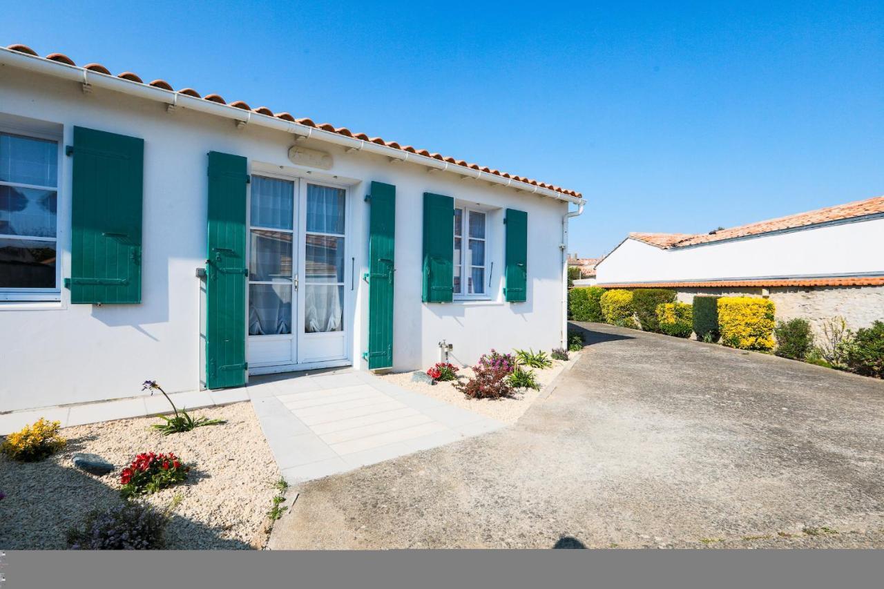 Charmante Maison Pour 10 Personnes Le Bois-Plage-en-Re Exterior photo